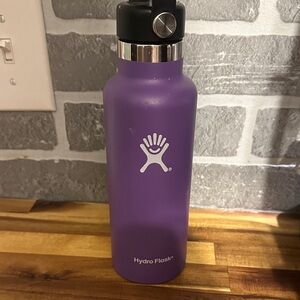 Hydro Flask Matte Purple Bottle with Black Lid